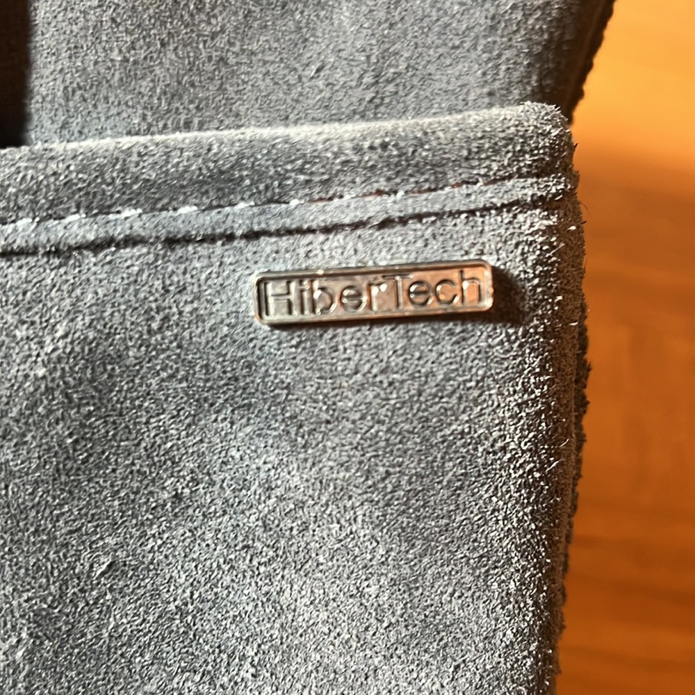 Bearpaw winter boots size 11 - Picture 9 of 11
